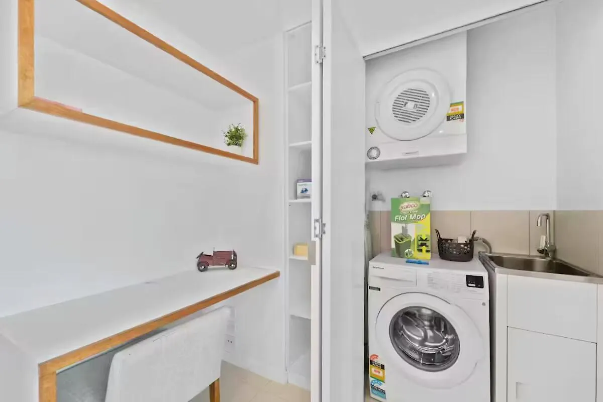 Urban Luxe Retreat, Stylish 1Br In South Brisbaneアパートメント 0*, ブリスベン オーストラリア